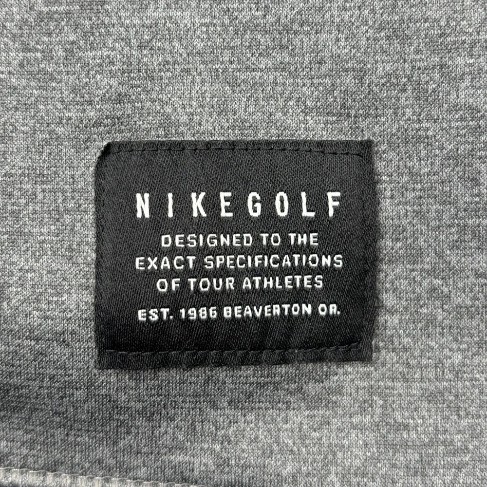 Nike Golf Quarter Zip Pullover Fleece Gray Sweatshirt Mens Size Small Therma Fit